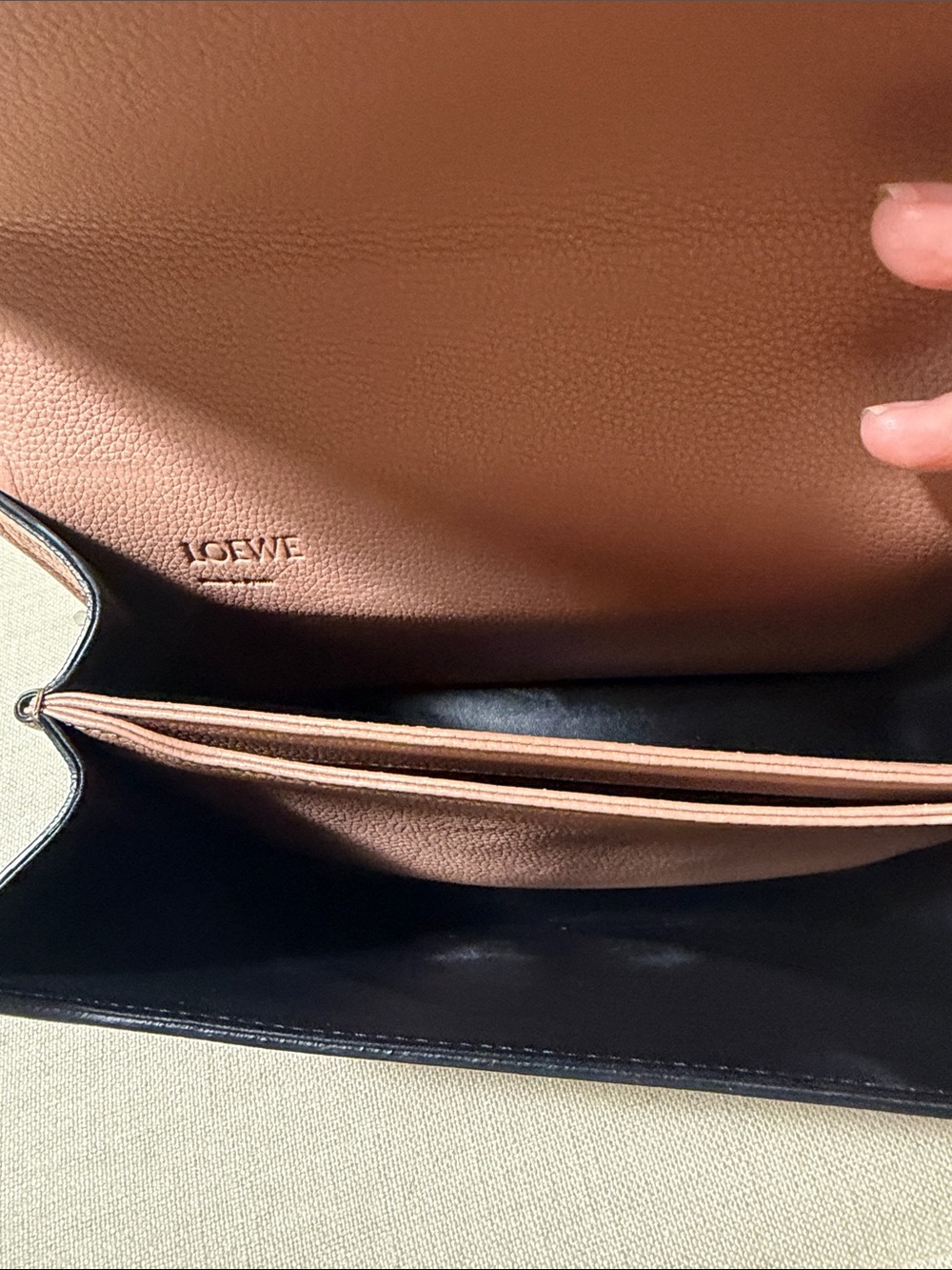 Loewe Pink Leather Barcelona Puzzle-Accent Top Handle Bag - Picture 8 of 16